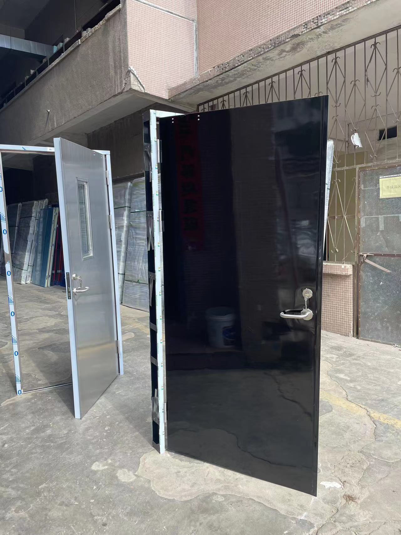 黑鈦金不銹鋼防火門